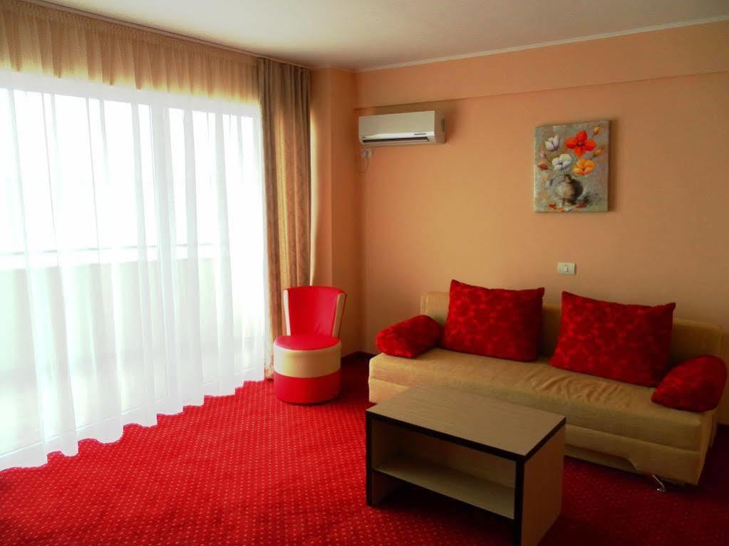 Hotel Romantic Mamaia Luaran gambar